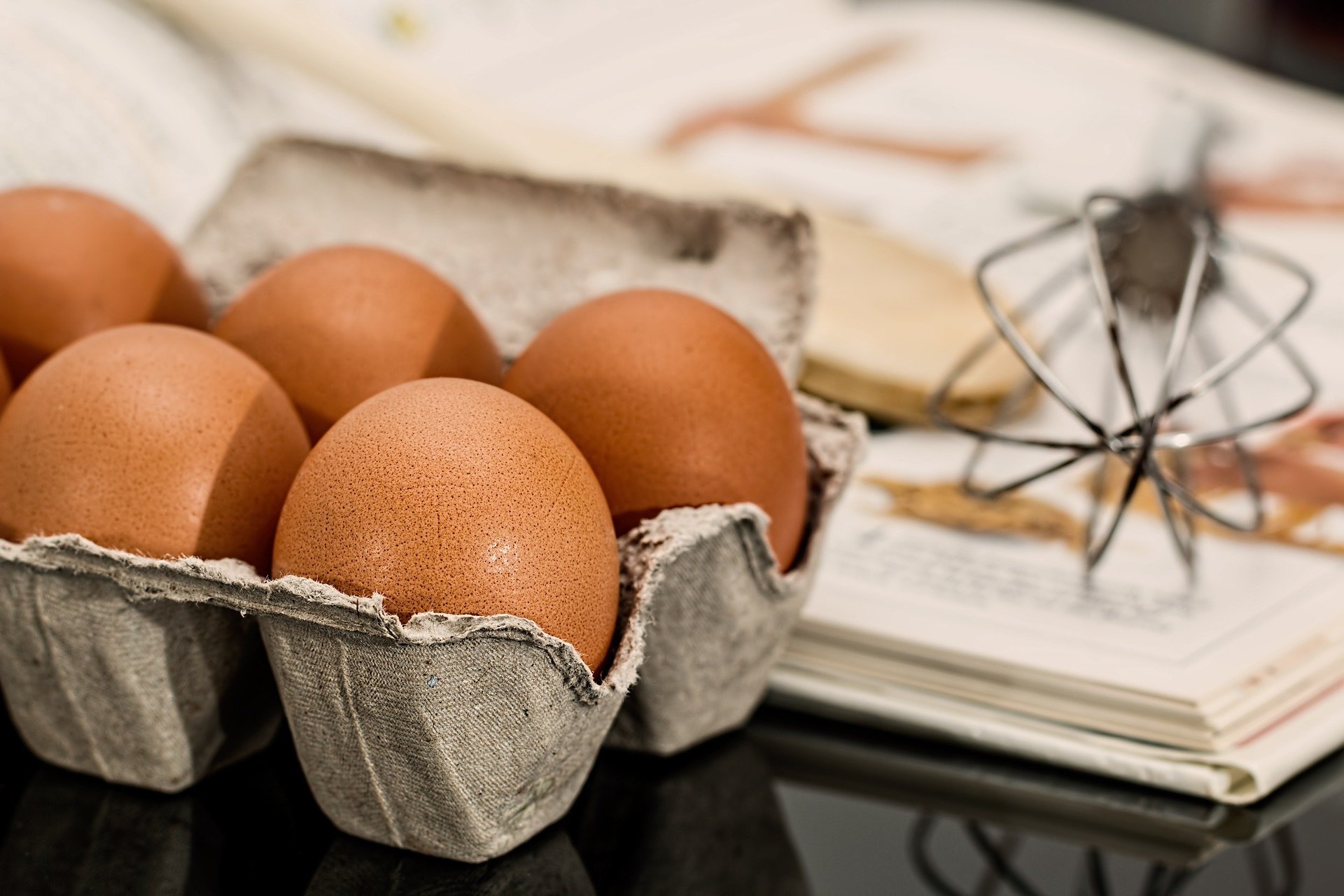 「卵は１日１個まで」？卵とコレステロール値の関係